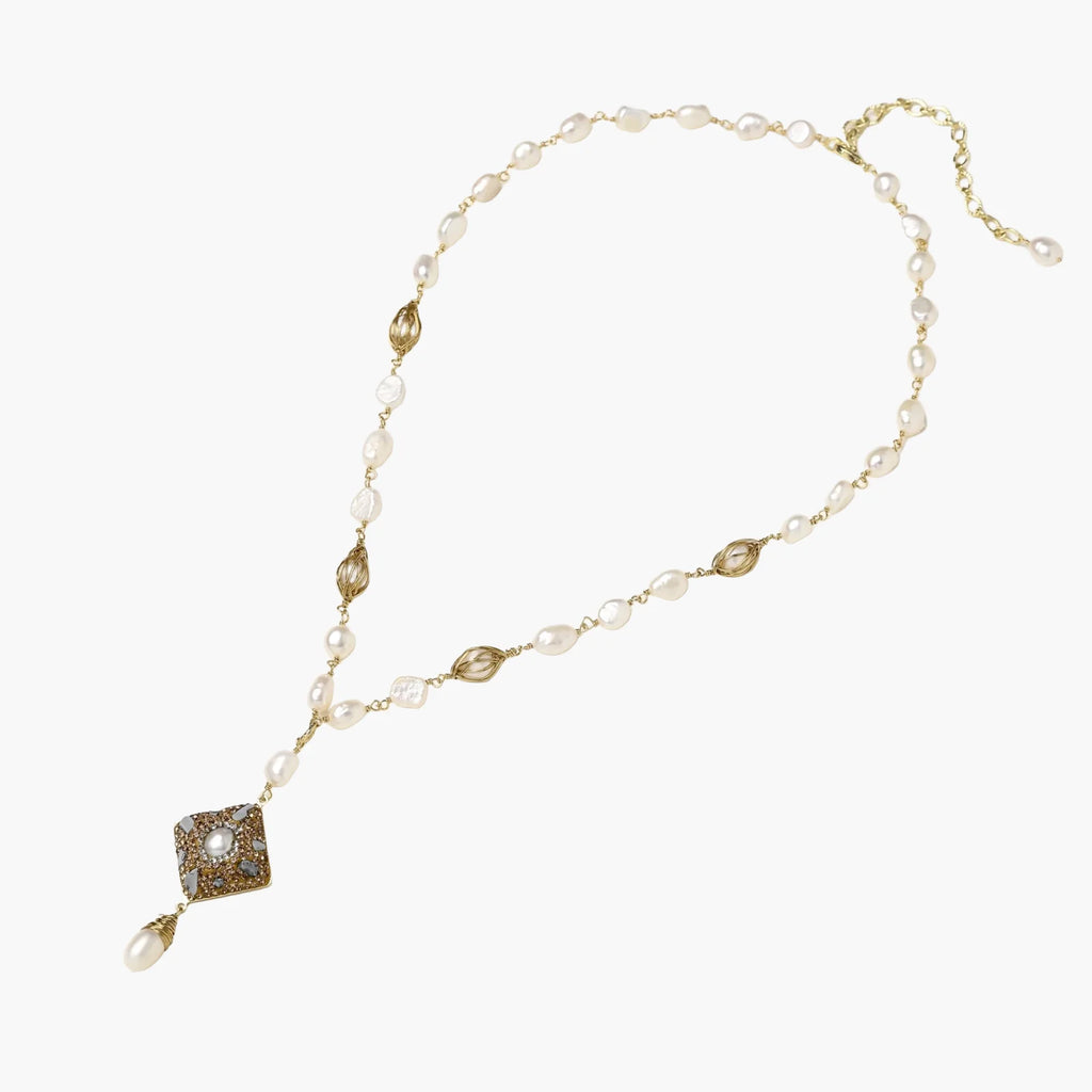 LUNAR PEARL DROP NECKLACE