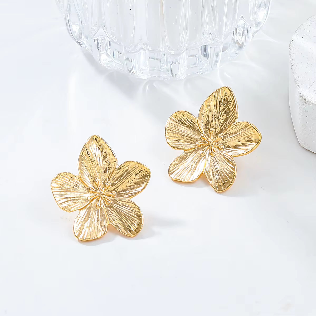 2PC Floral Earrings 