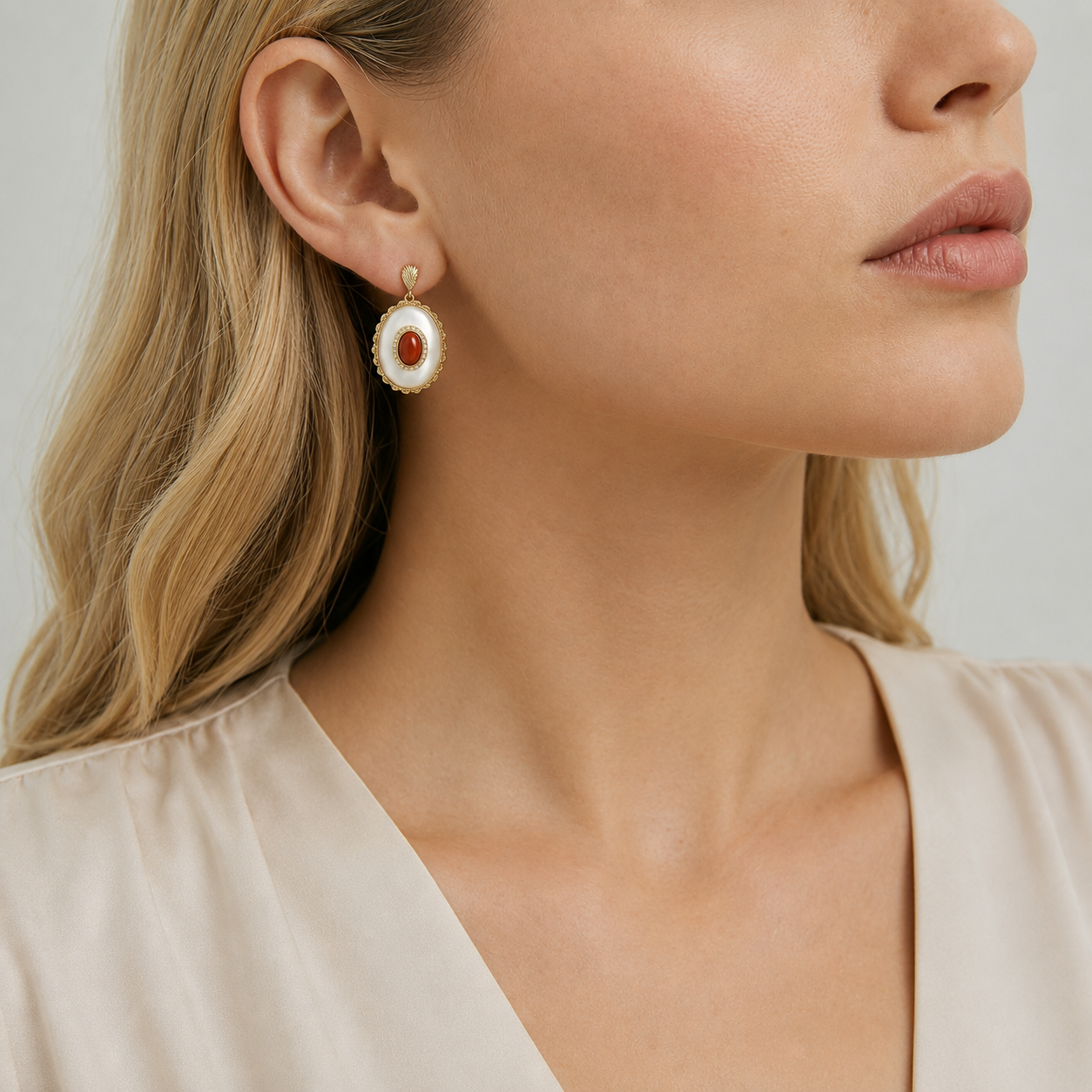 AMBER CAMEO PEARL DROPS